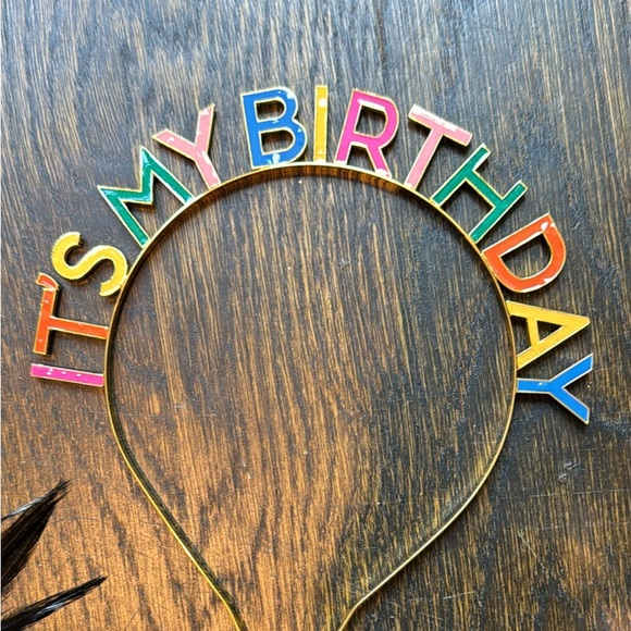 Box of Costumes - Picture 9 of 14